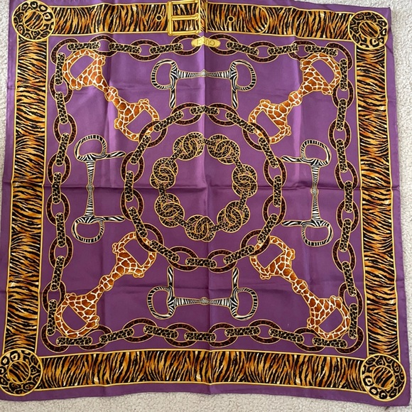 Gucci Accessories - Vintage Gucci Silk Scarf